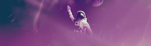 Ein Astronaut im All, umgeben von einem lila Hintergrund, der die Faszination und Weite des Weltraums darstellt.